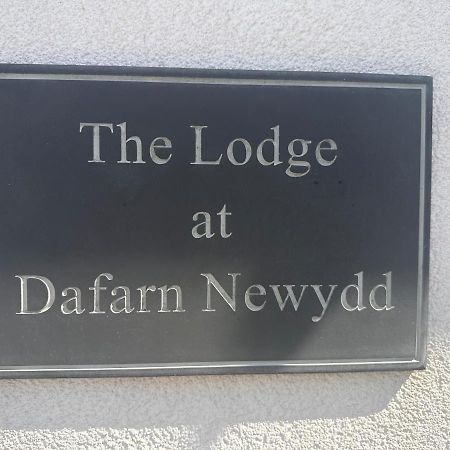 Dafarn Newydd Lodge Llangefni Esterno foto