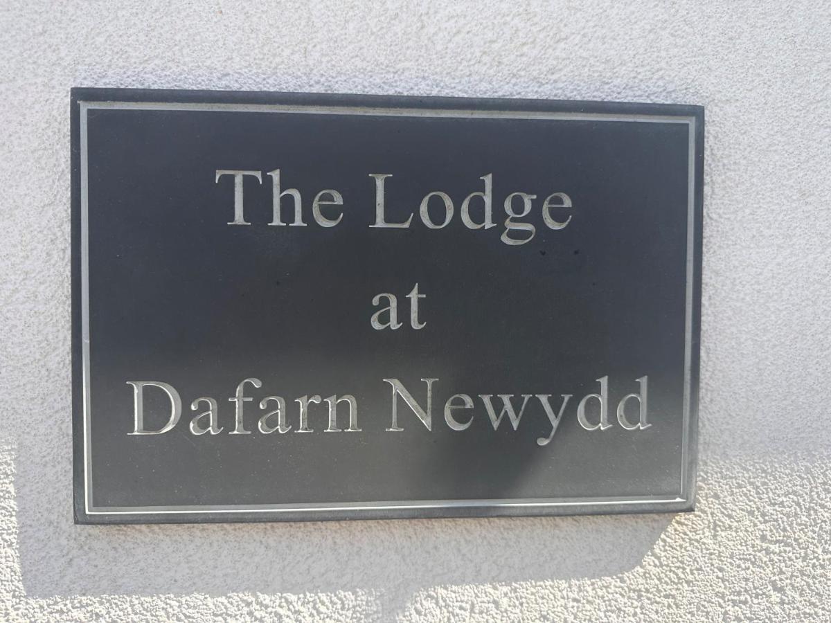 Dafarn Newydd Lodge Llangefni Esterno foto